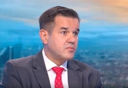 Никола Стоянов: Министър на икономиката е бил Калоян Методиев, а не Нинова. Той е тероризирал администрацията